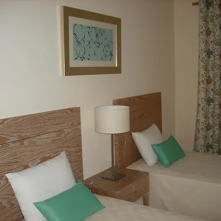 База отдыха Oasis Parque Country Club Портиман